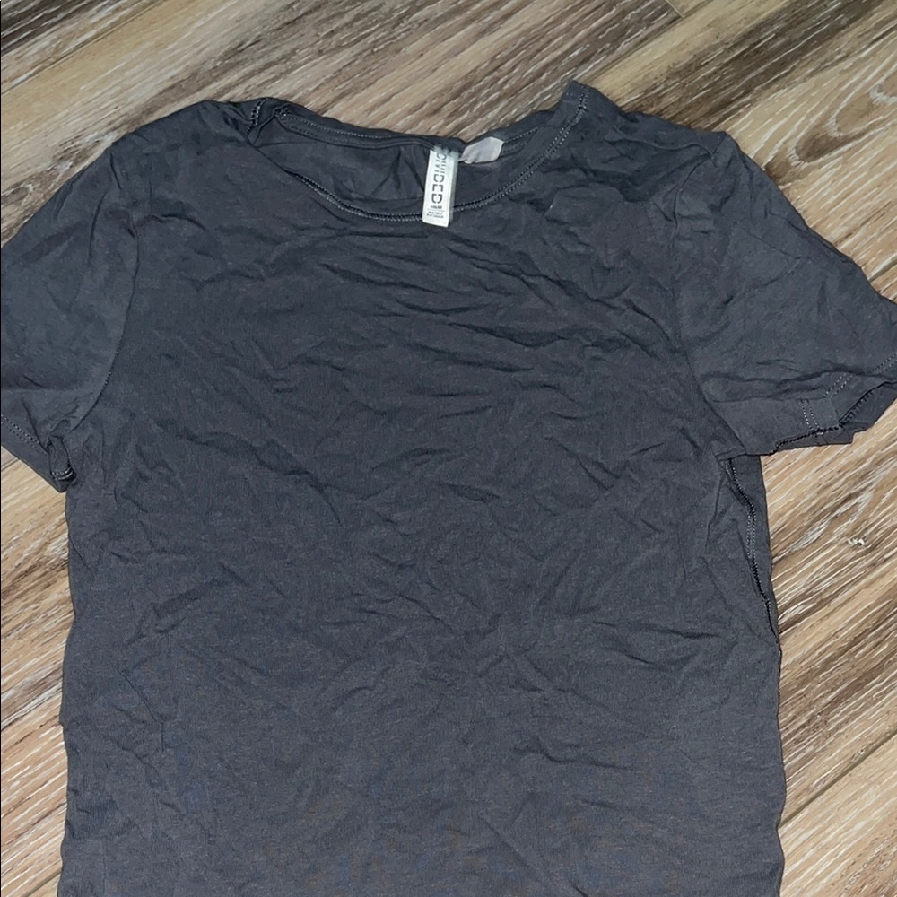 H&M Divided Gray Short Sleeve Tee